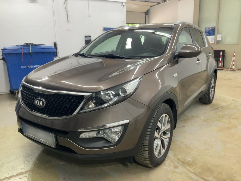 Kia Sportage 1.7 CRDi — 1/8