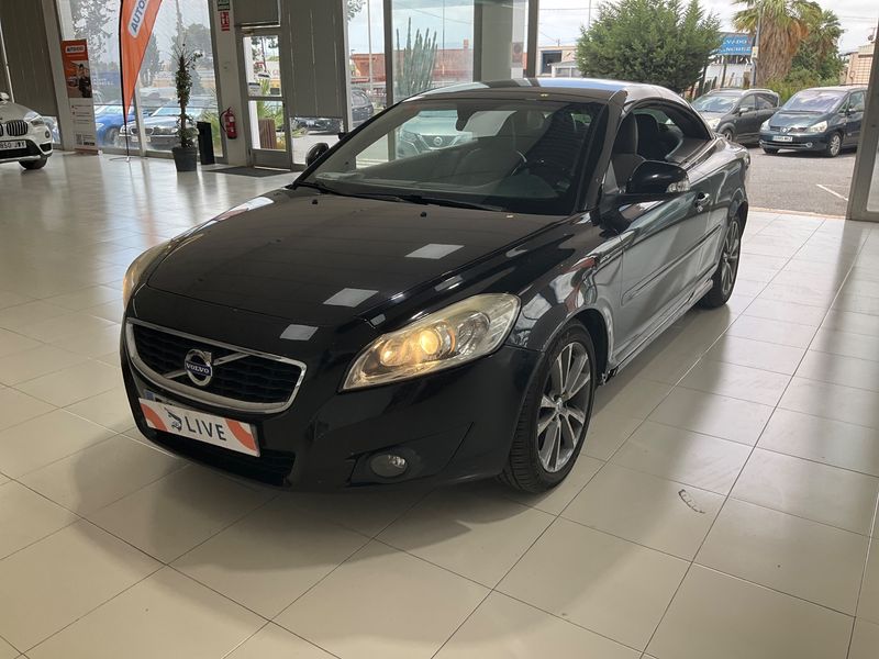 Volvo C70 2.0 D3 — 1/8