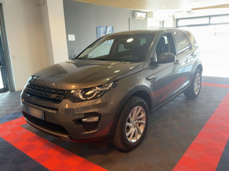 Land Rover Discovery Sport 2.0 Td4 — 1/8