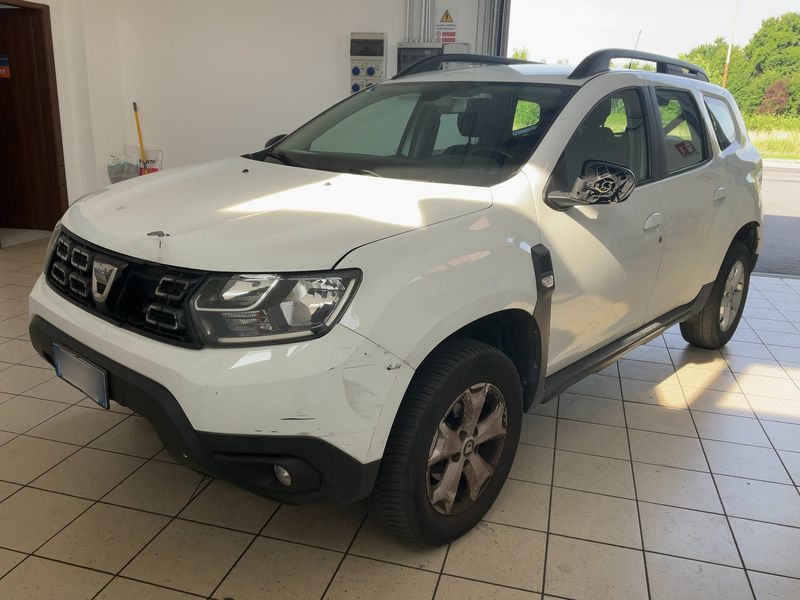 Dacia Duster 1.6 SCe LPG — 1/8