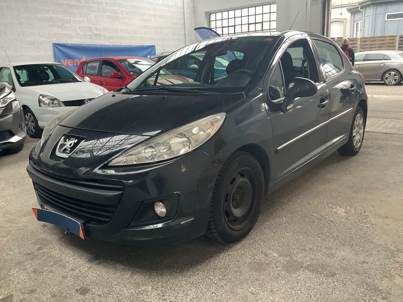 Peugeot 207 1.4 — 1/8