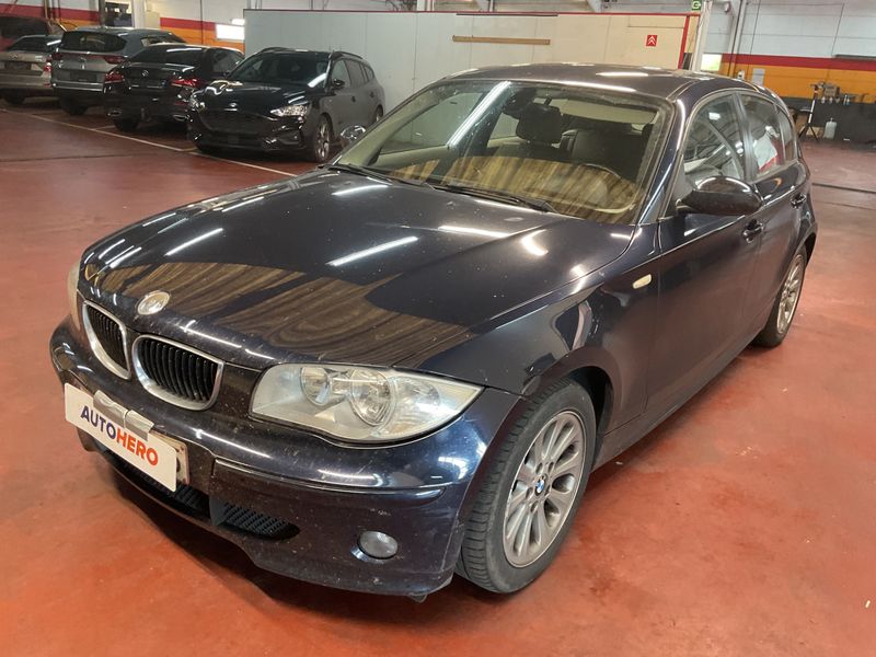 BMW 1er 118d — 1/8