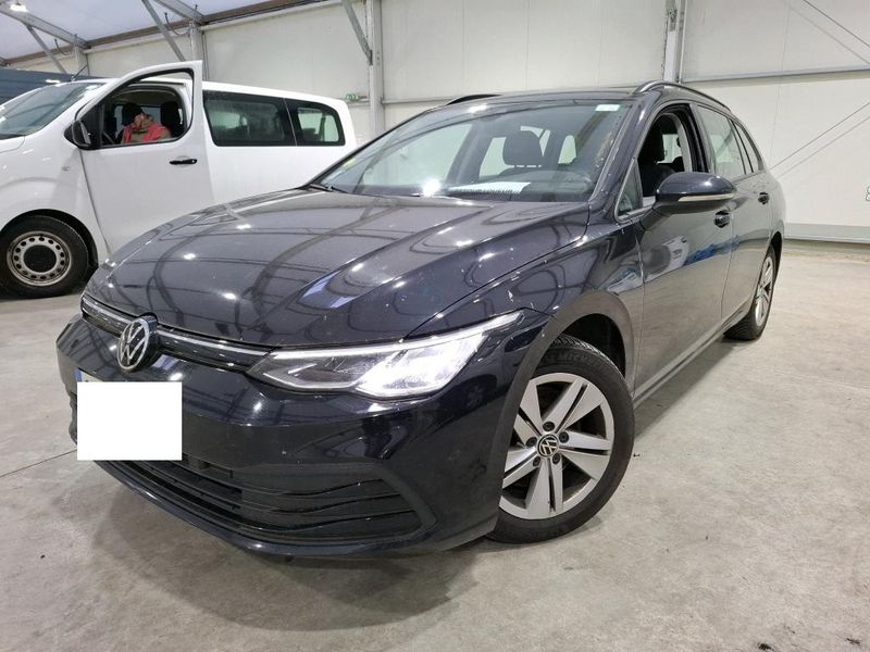 Volkswagen Golf VIII 2.0 TDI — 1/8