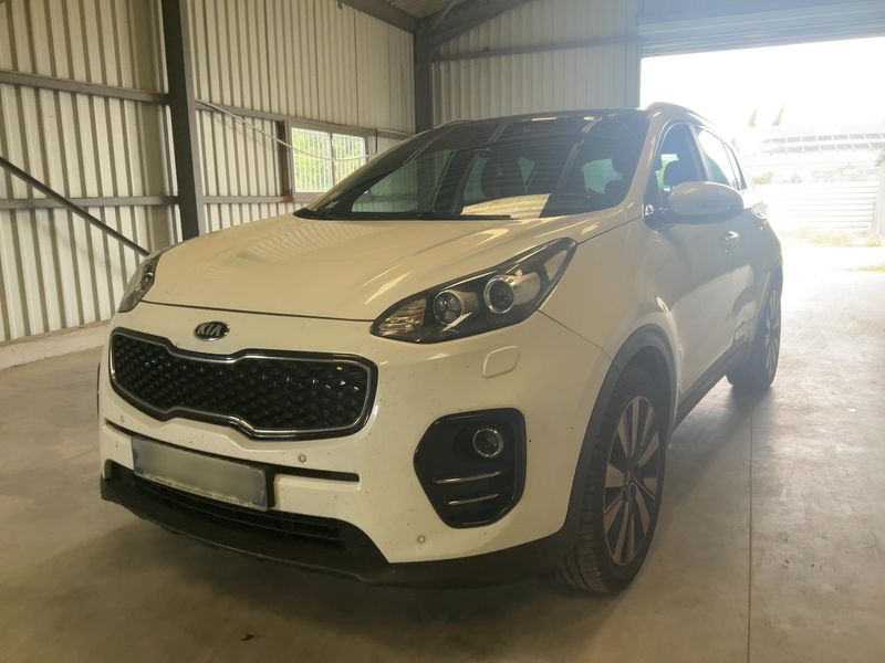 Kia Sportage 1.7 CRDi — 1/8