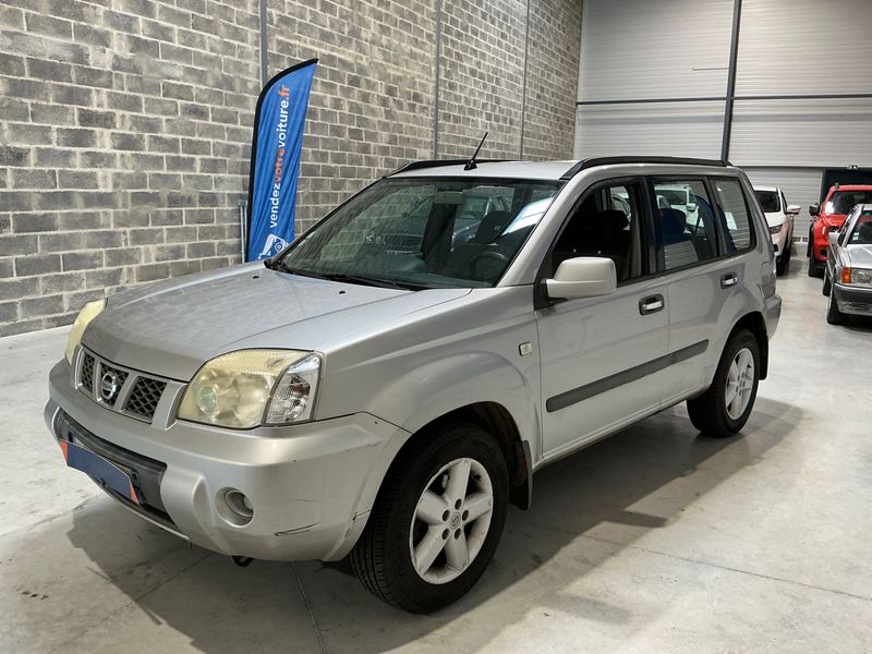 Nissan X-Trail 2.2 dCi — 1/8