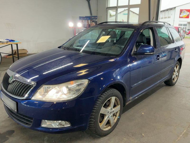 Skoda Octavia 2.0 TDI — 1/8