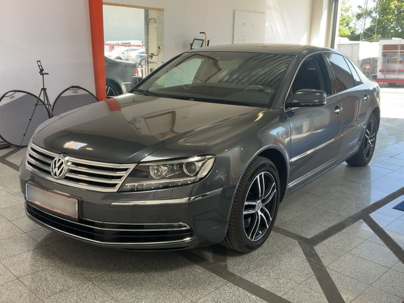 Volkswagen Phaeton 3.0 V6 TDI — 1/8
