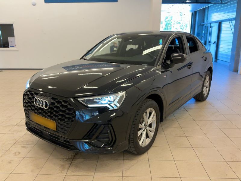 Audi Q3 Sportback 40 TFSI — 1/8