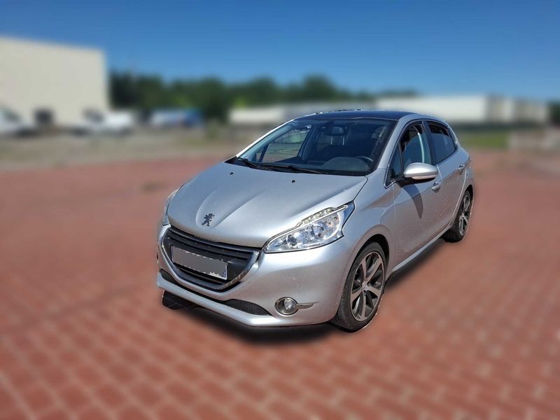 Peugeot 208 1.6 — 1/8