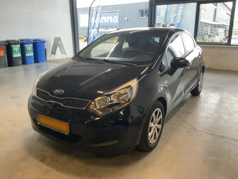 Kia Rio 1.2 — 1/8