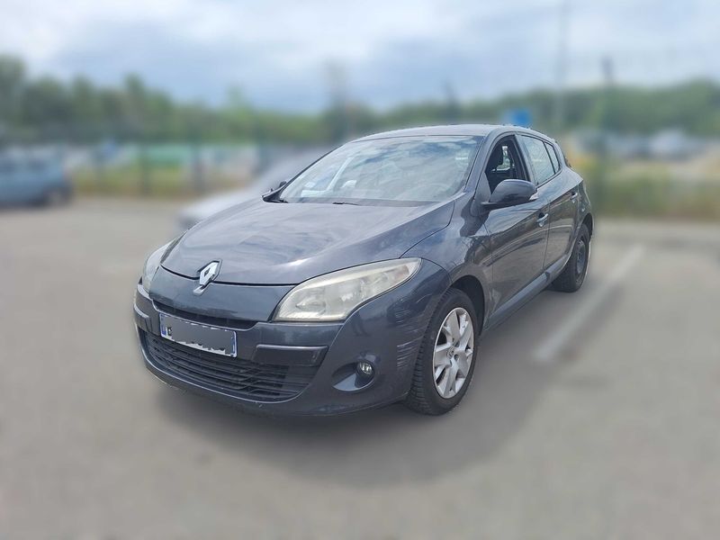 Renault Megane 1.5 dCi — 1/8