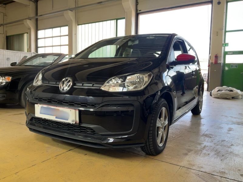 Volkswagen up! 1.0 TSI — фото 1