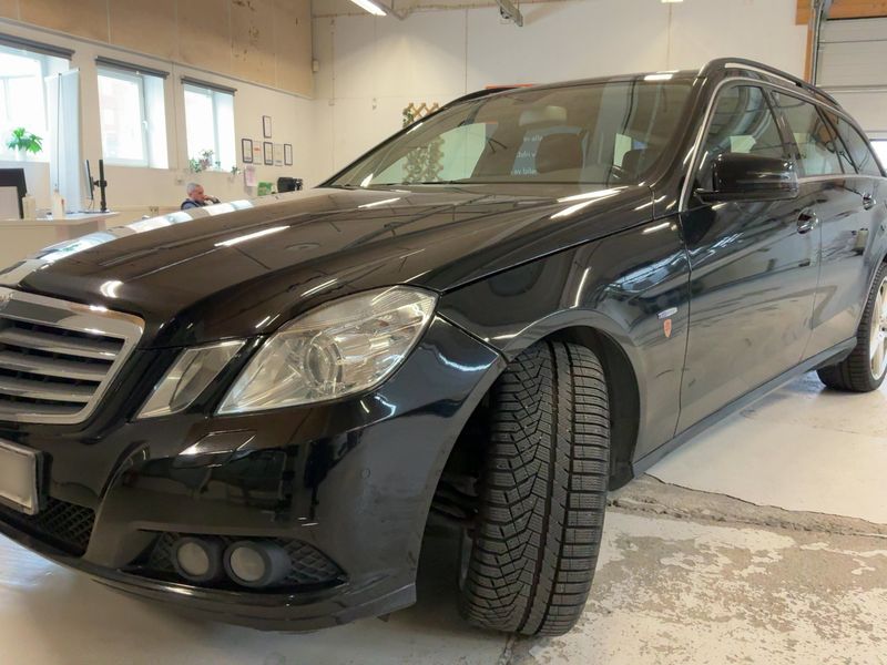 Mercedes-Benz E-Klasse E 200 CDI — 1/8