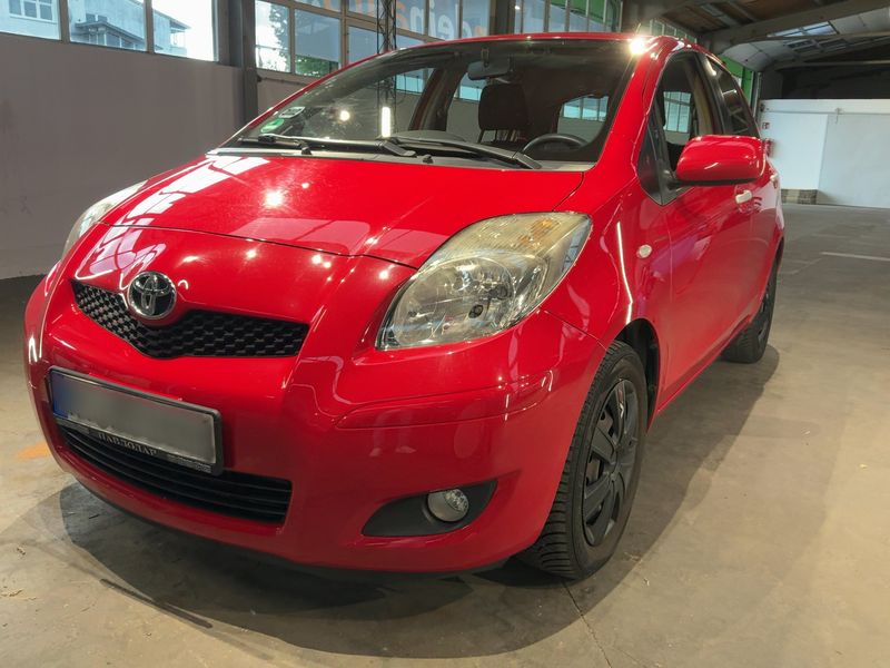 Toyota Yaris 1.33 Dual VVT-i — фото 1