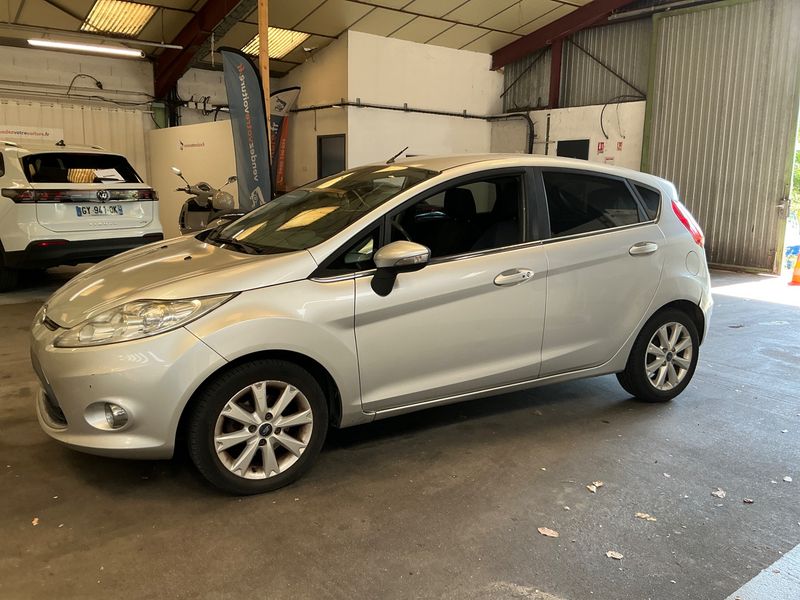 Ford Fiesta 1.6 TDCi — 1/8