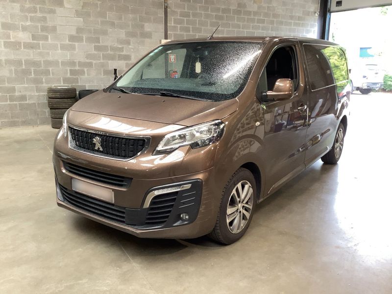 Peugeot Expert 2.0 Blue-HDi — 1/8