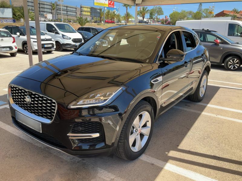 Jaguar E-Pace D165 Mild-Hybrid — фото 1