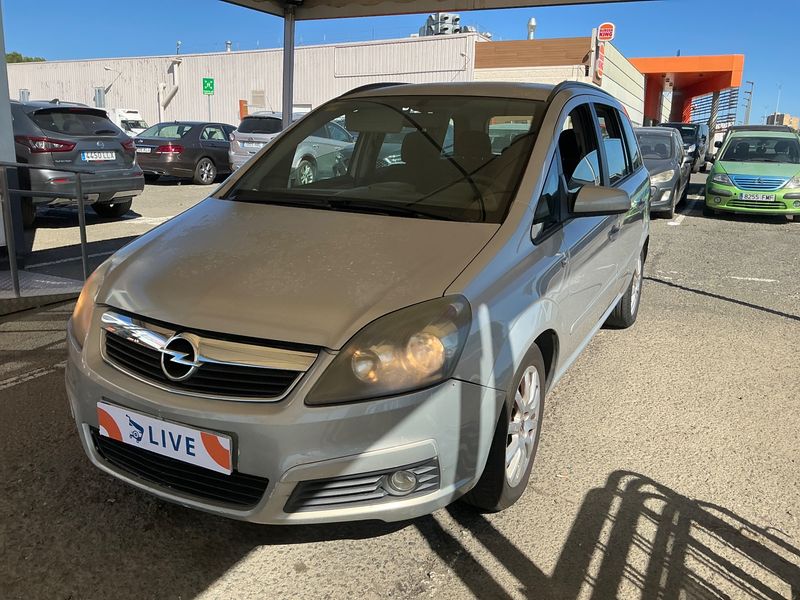 Opel Zafira 1.9 CDTI — 1/8