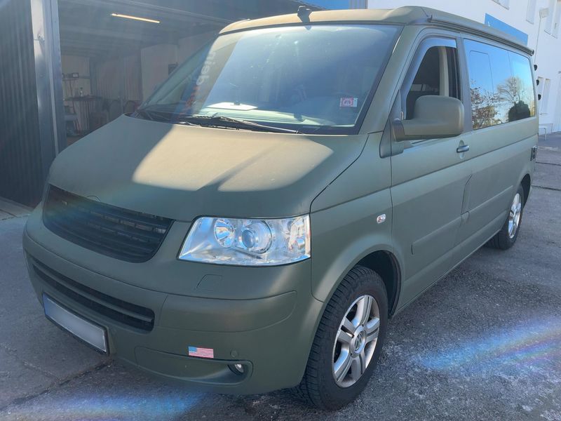 Volkswagen T5 California 2.5 TDI — фото 1
