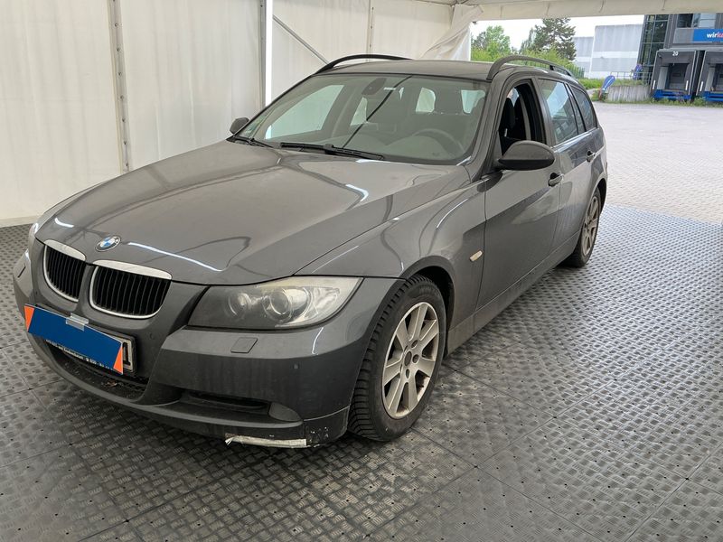 BMW 3er 320d — фото 1