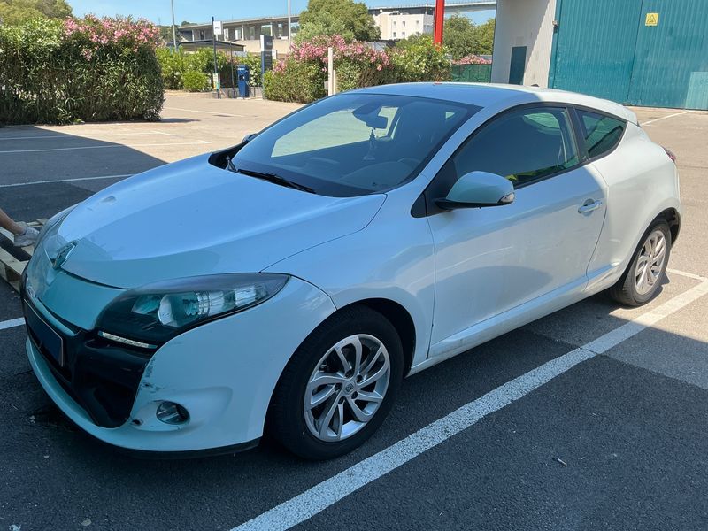 Renault Megane 1.5 dCi — фото 1