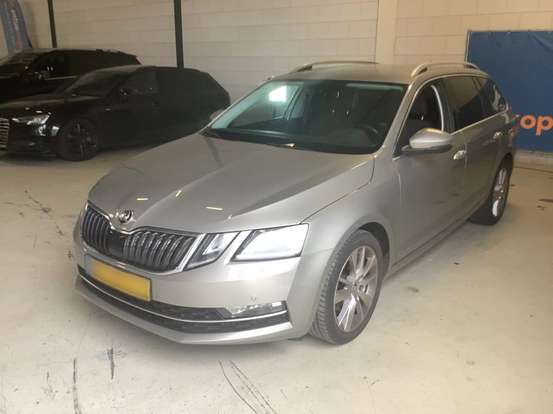Skoda Octavia 1.0 TSI — 1/8