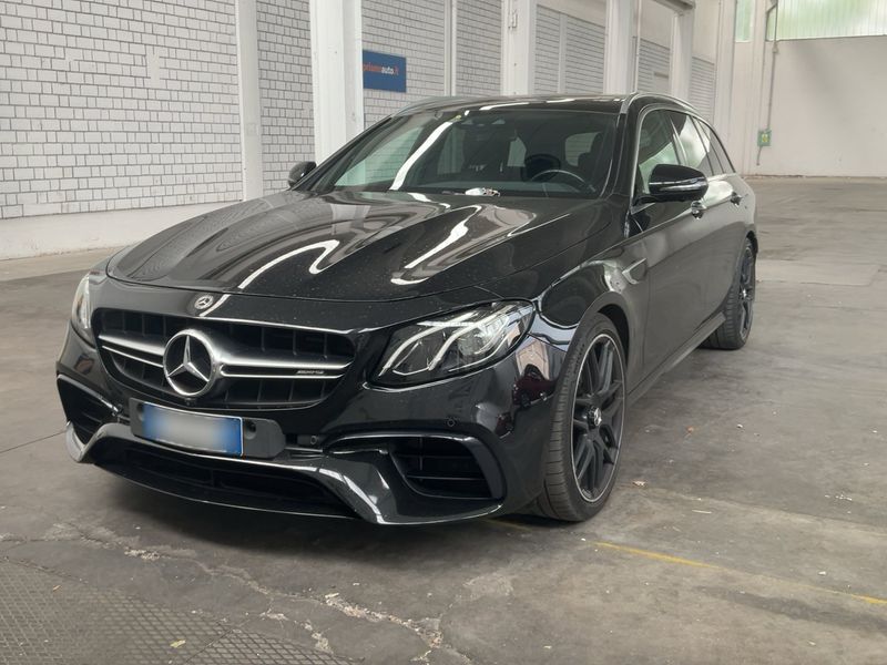 Mercedes-Benz E-Klasse E 63 AMG — фото 1