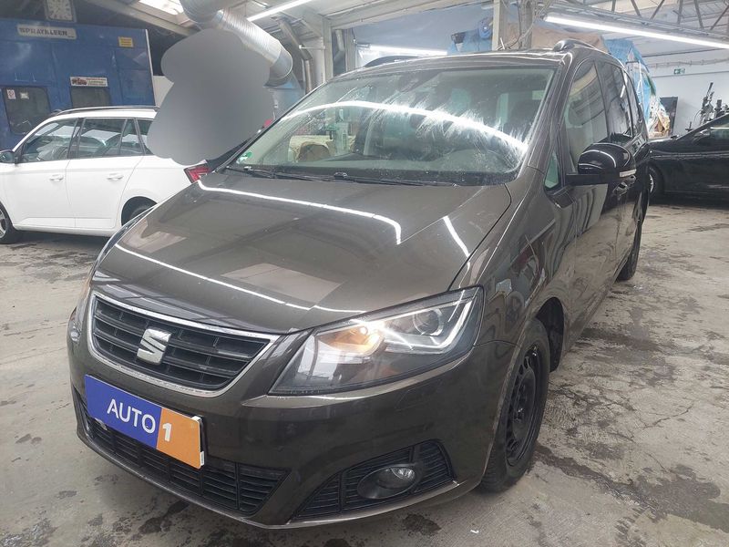 Seat Alhambra 2.0 TDI — 1/8