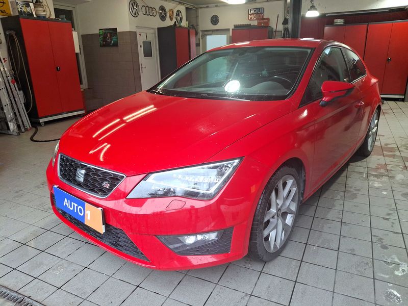Seat Leon 2.0 TDI — 1/8