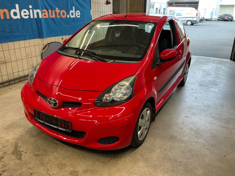 Toyota Aygo 1.0 — 1/8