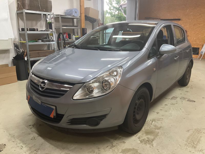 Opel Corsa 1.0 — 1/8