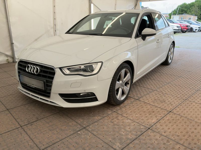 Audi A3 Sportback 1.4 TFSI — 1/8