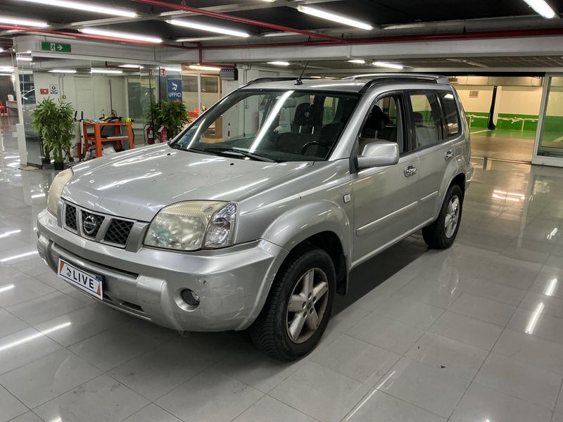 Nissan X-Trail 2.2 dCi — 1/8
