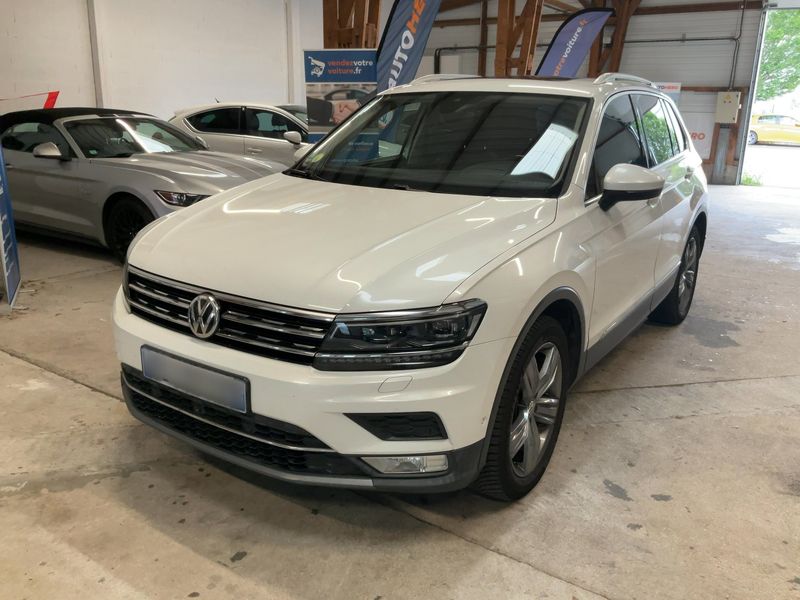 Volkswagen Tiguan 2.0 TDI — 1/8
