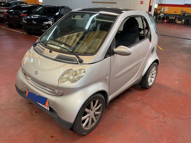 Smart fortwo 0.8 CDI — фото 1