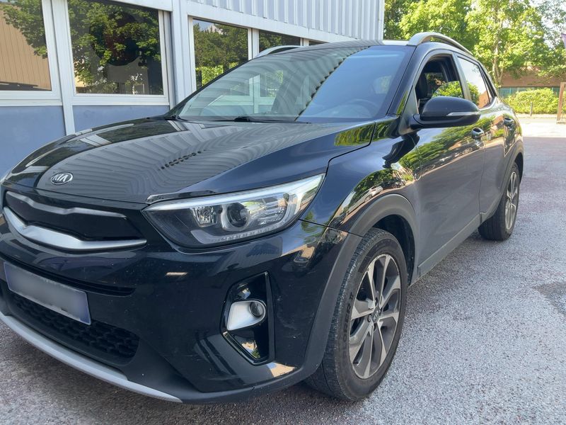 Kia Stonic 1.0 TGDI — фото 1