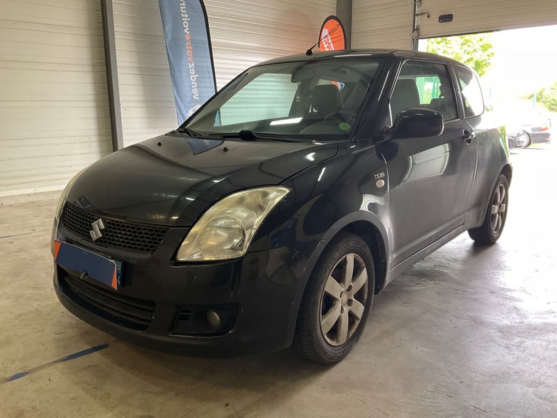 Suzuki Swift 1.3 DDiS — 1/8