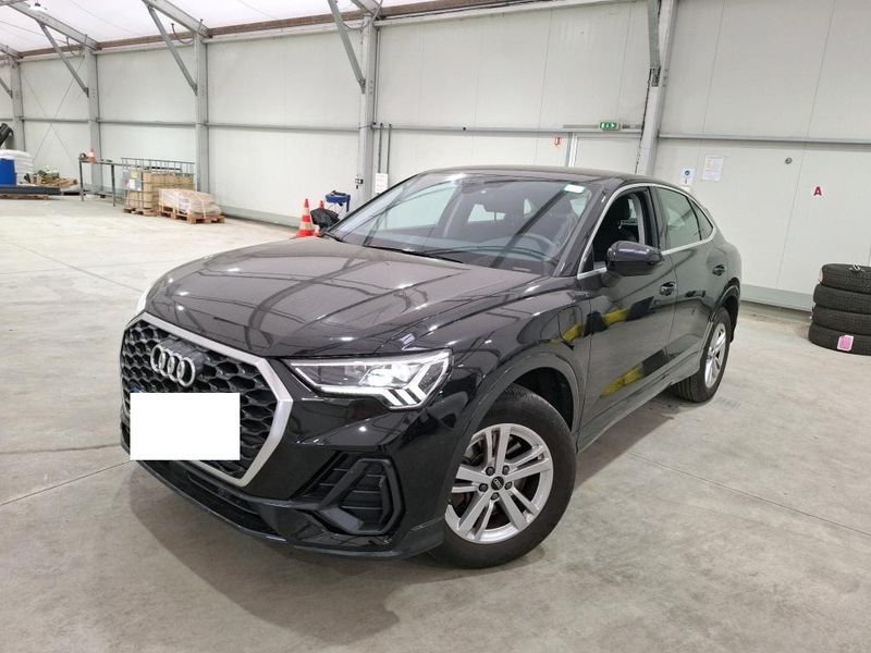 Audi Q3 Sportback 45 TFSIe — 1/8