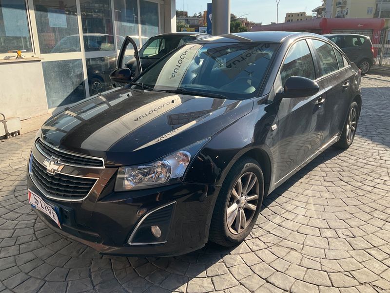 Chevrolet Cruze 1.8 — 1/8