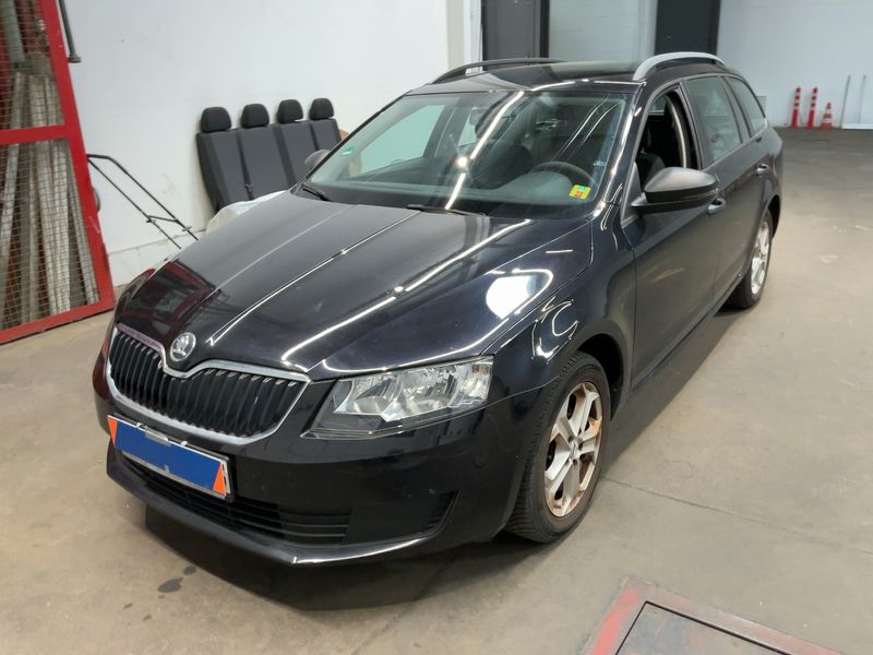 Skoda Octavia 1.4 TSI — фото 1