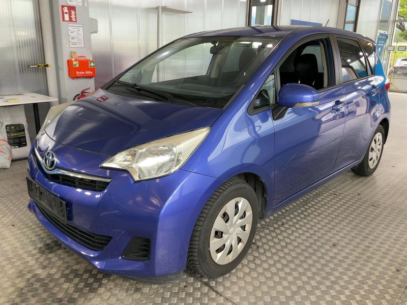 Toyota Verso-S 1.33 Dual VVT-i — фото 1