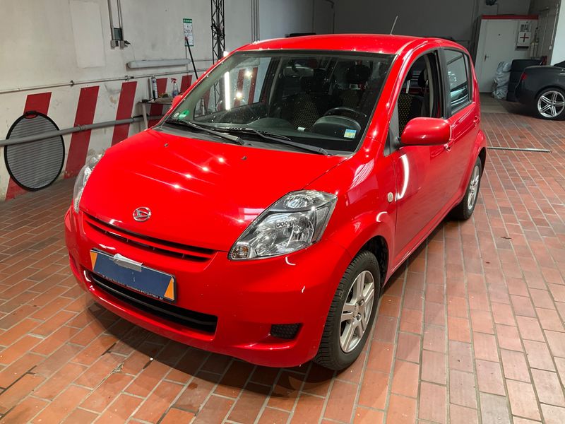 Daihatsu Sirion 1.3 — 1/8