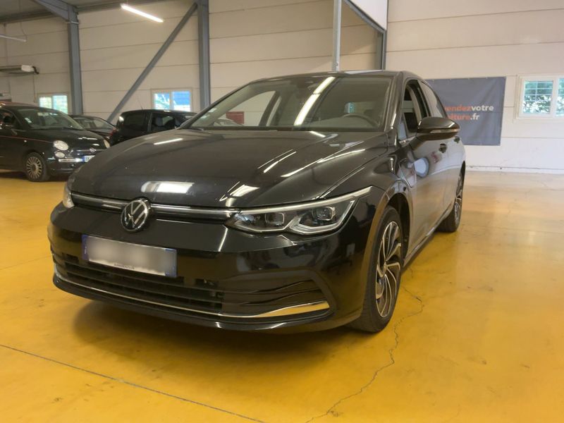 Volkswagen Golf VIII 1.4 eHybrid — 1/8