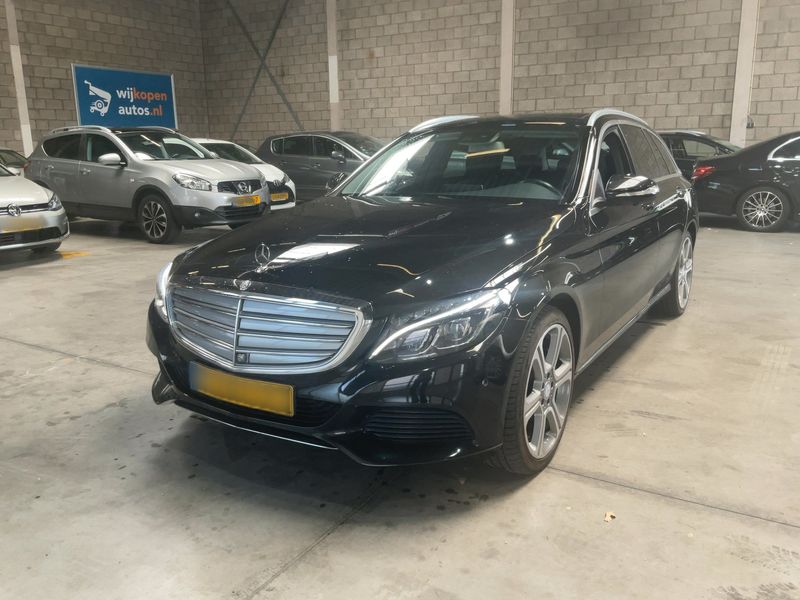 Mercedes-Benz C-Klasse C 300 Hybrid — 1/8