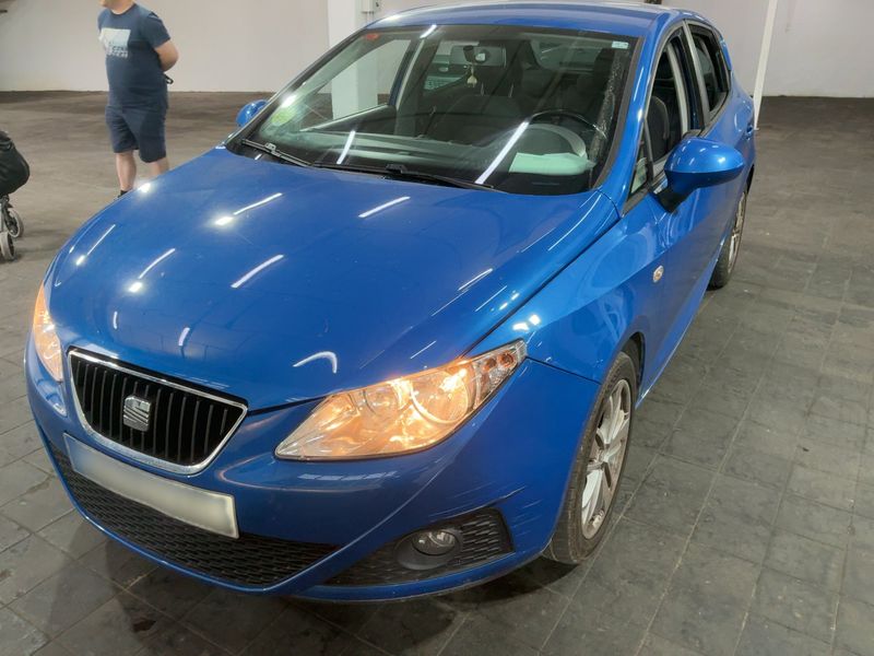Seat Ibiza 1.6 TDI — 1/8