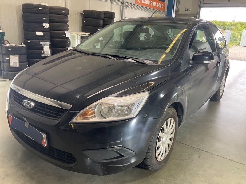 Ford Focus 1.6 — 1/8