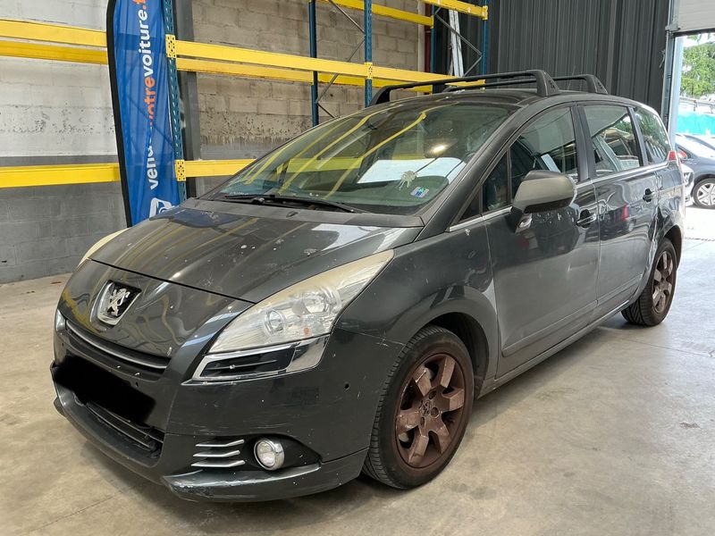 Peugeot 5008 1.6 THP — 1/8