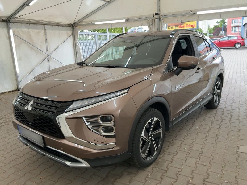 Mitsubishi Eclipse Cross 2.4 Plug-in Hybrid — 1/8