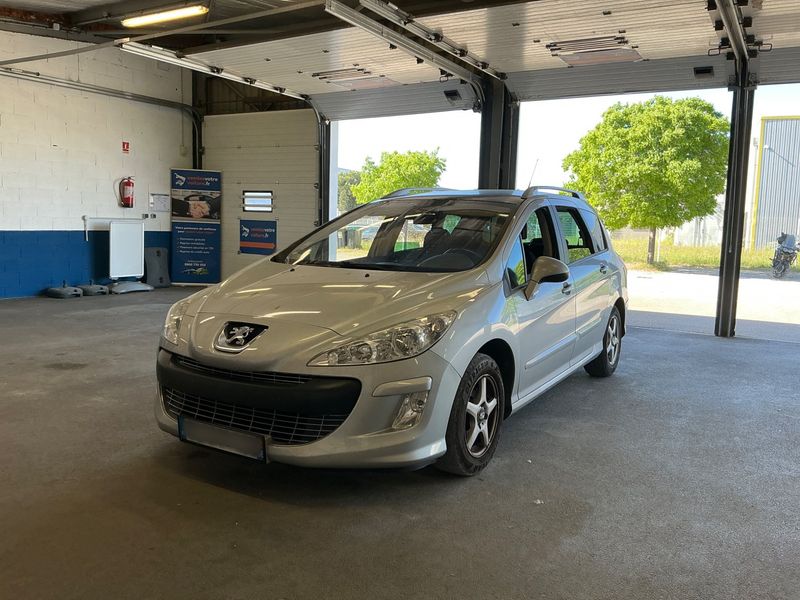 Peugeot 308 1.6 — 1/8