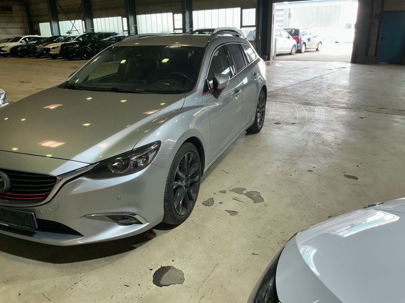 Mazda 6 2.2 Turbodiesel — 1/8